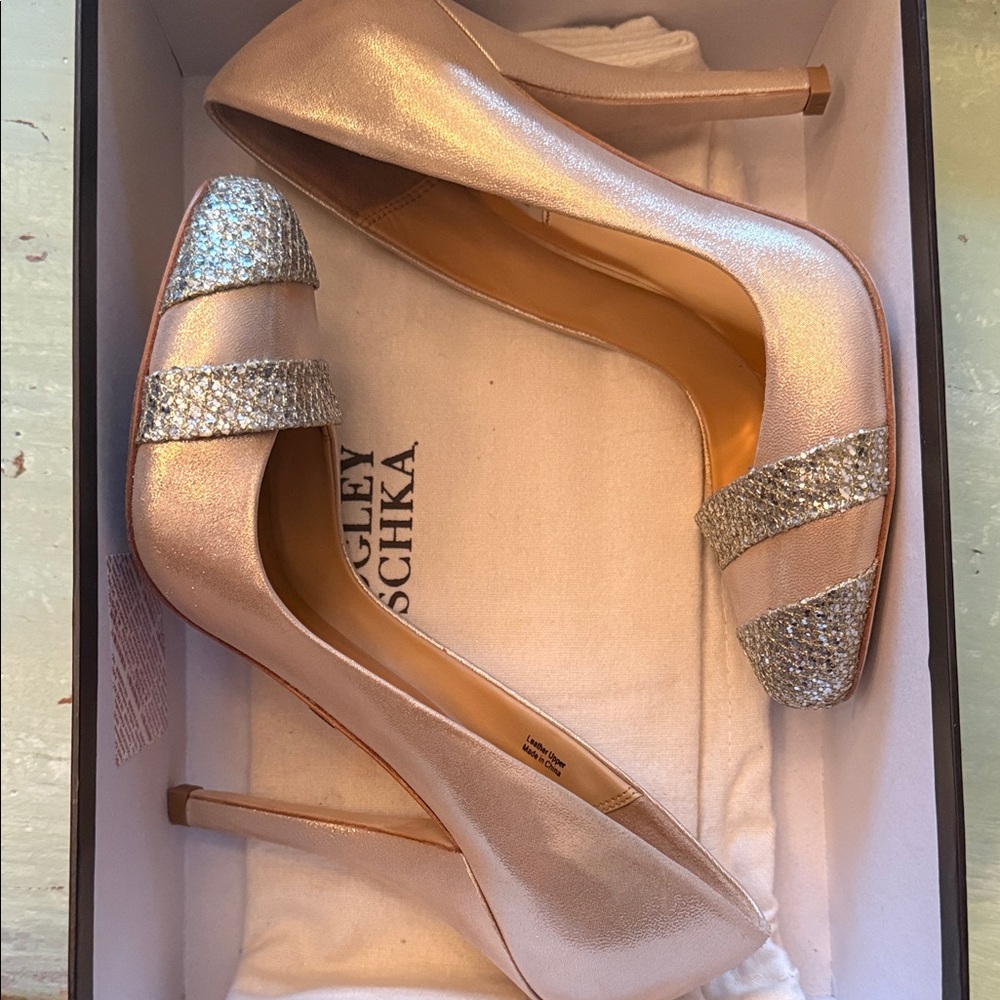 Badgley Mischka Gold and Glitter Heels